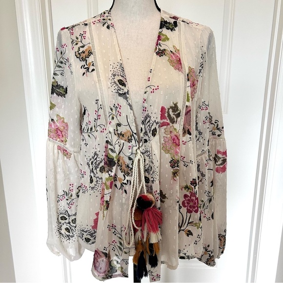 Katherine Barclay Cream Long Sleeve Floral Boho Blouse SZ M - Picture 1 of 5